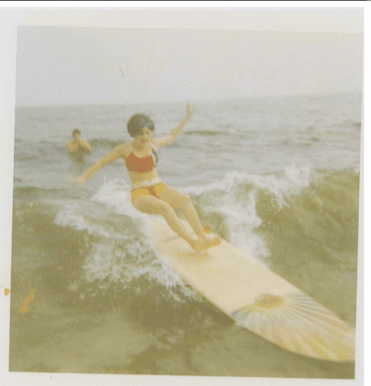 Mom-Surfing