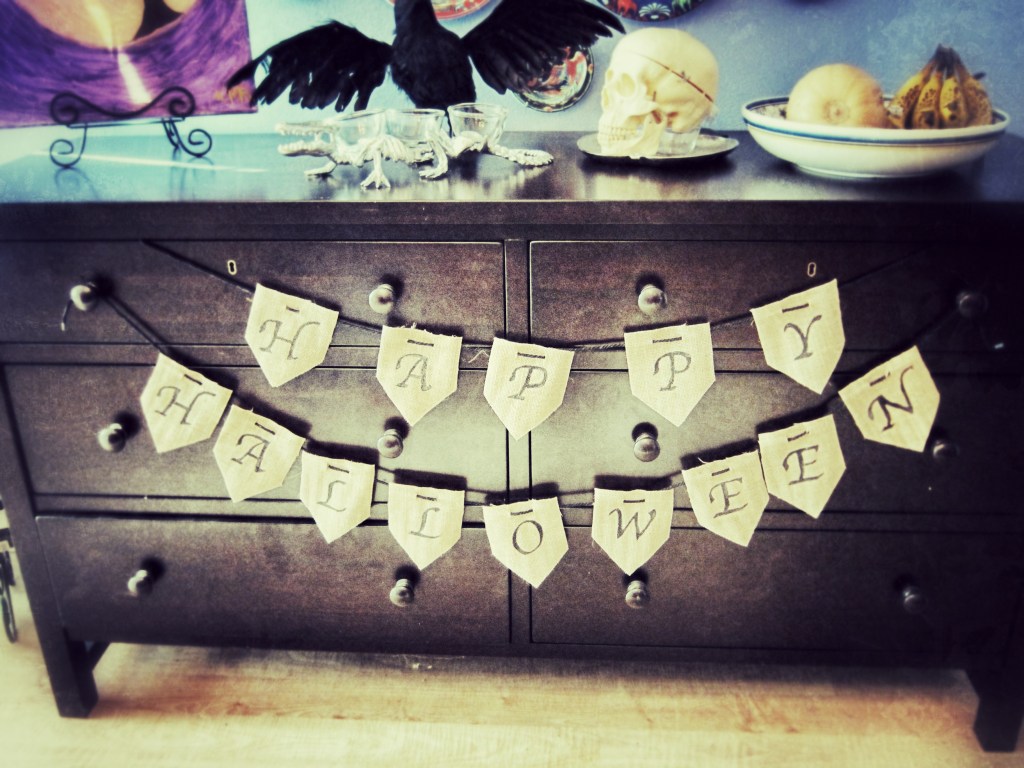 DIY Halloween Banner