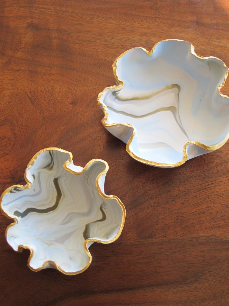 marbled trinket dishes